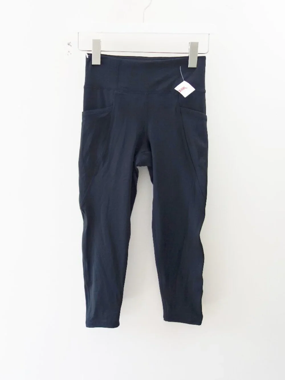 GapFit Teen Black Pocket Active Capri Leggings Size 12 NWT!